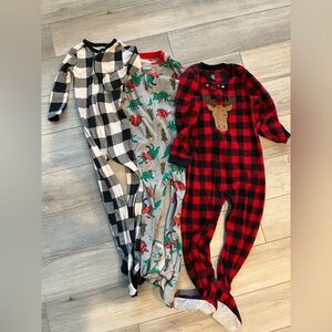 5T Toddler Boys Carters Fleece Zip Footie Pajamas - 3 total 
2 fleece, 1 thinner